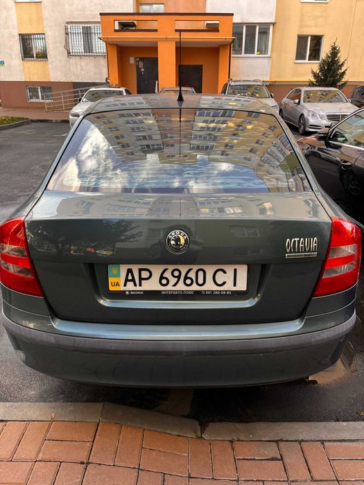 Продам автомобіль Шкода