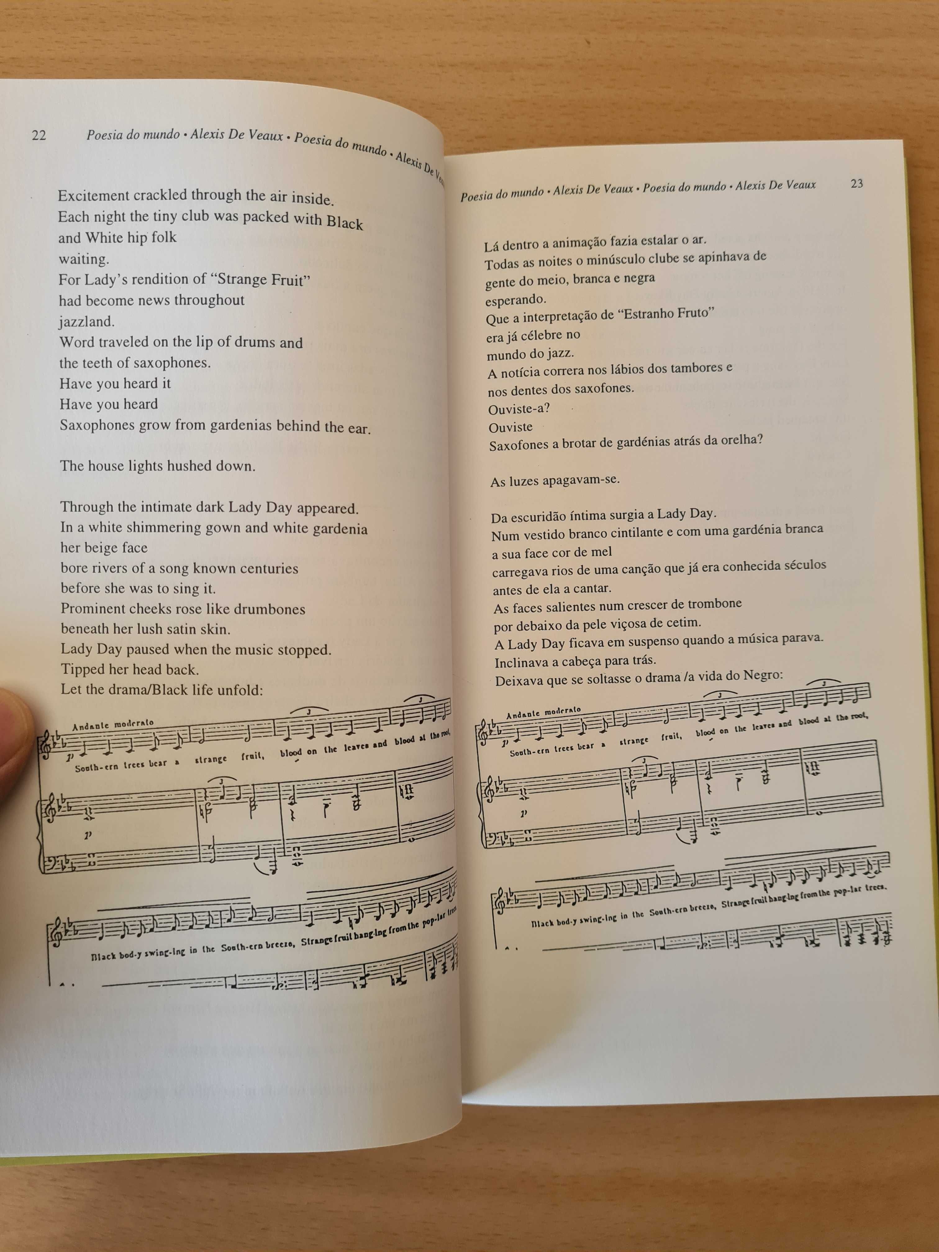 Livro "Poesia do Mundo / 2"