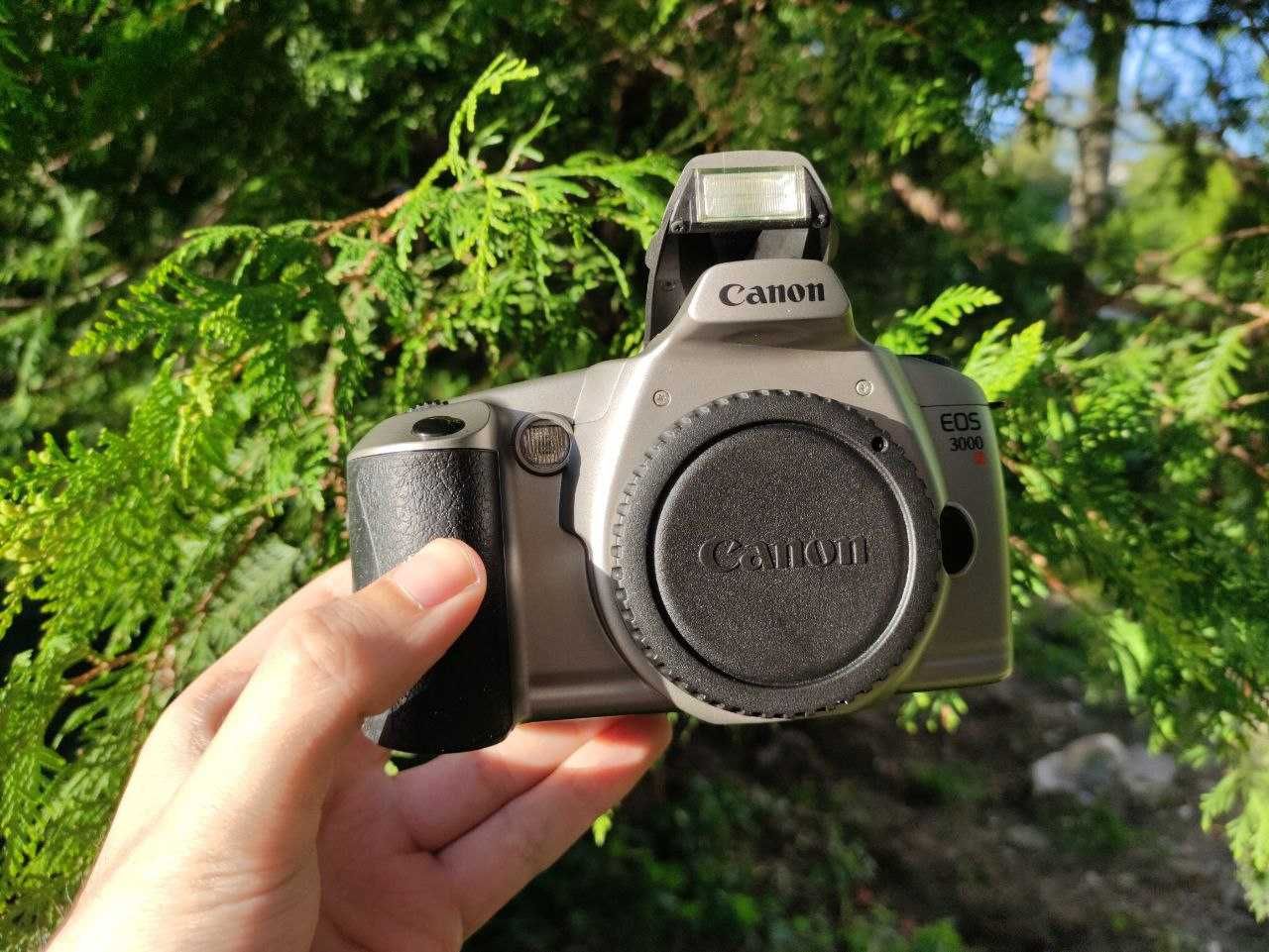 Фотоапарат плівковий Canon EOS 3000n / Фотоаппарат пленочный