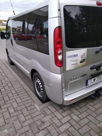 Przewóz osób wyjazdy rodzinne DYSKOTEKI TRANSFERY na/z LOTNISK
