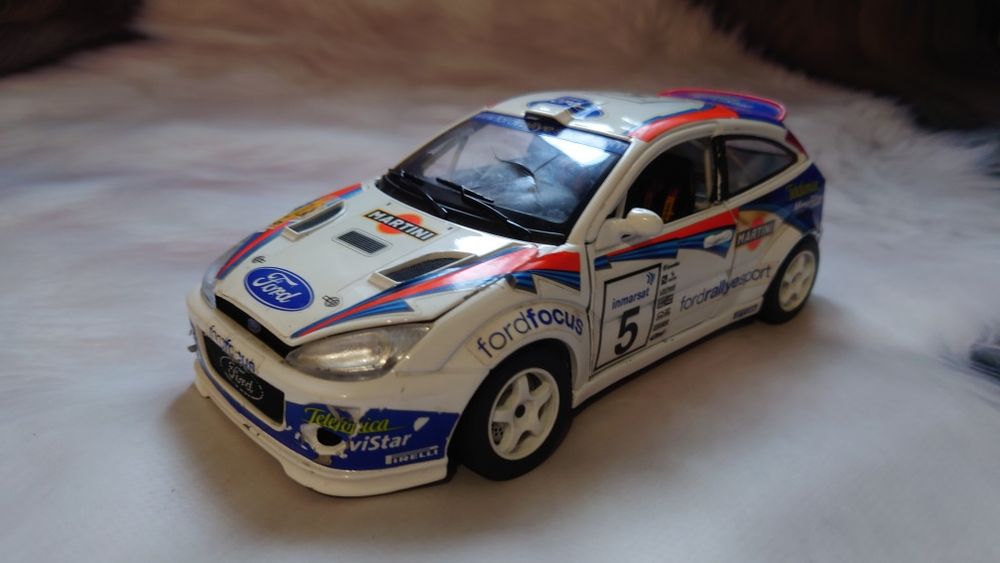 1/24 1/32 1/18Коллекцыонные автомодели.Maisto.Burago.Welly.Sunny Side