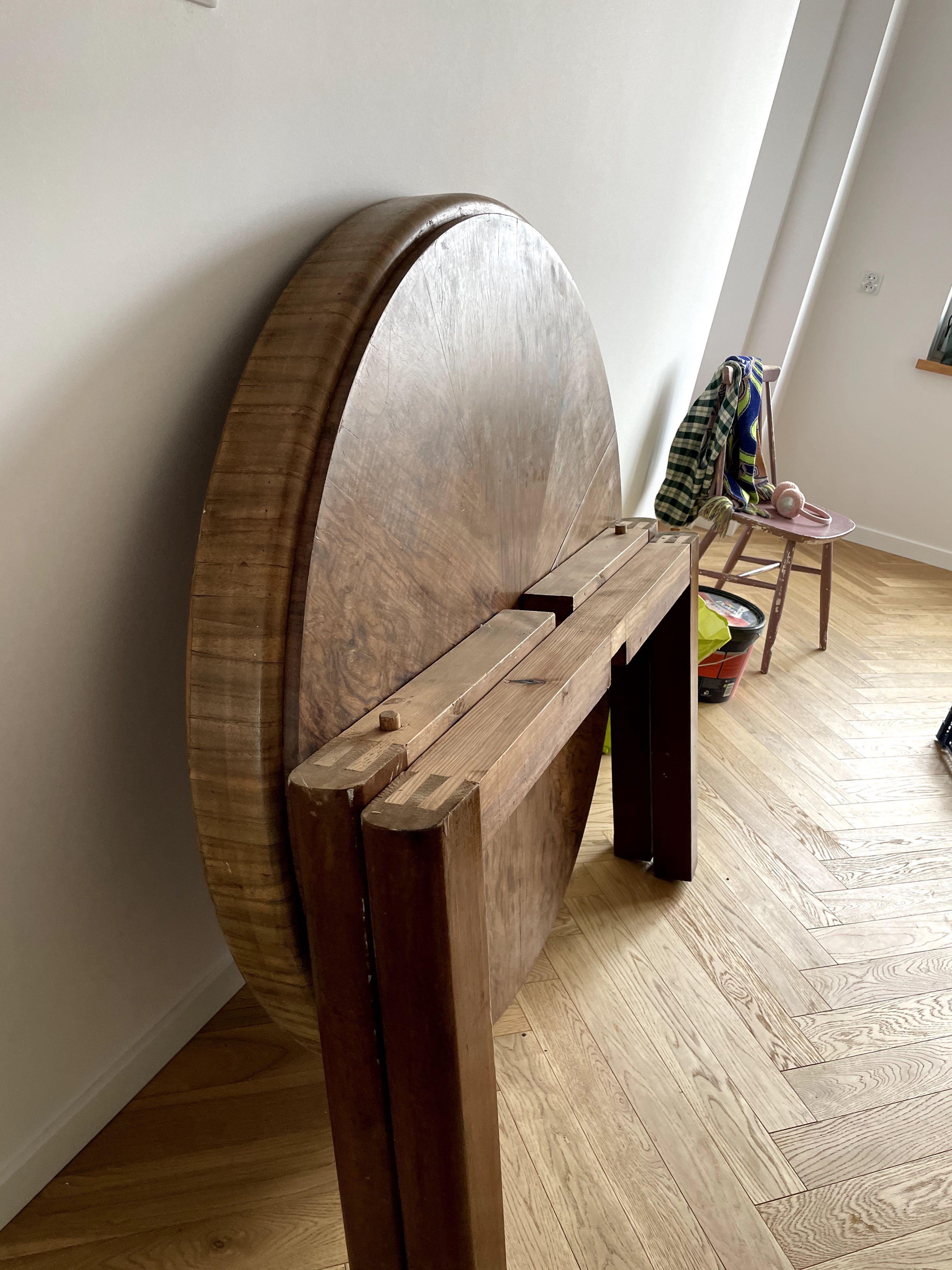 Okrągły, drewniany stół VINTAGE