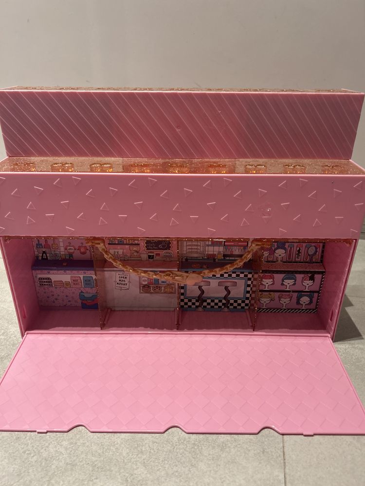 LOL surprise mini shops stojak rozowy na lalki