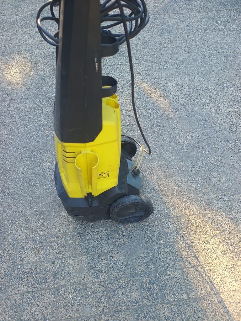Karcher k3 150 myjka ciśnieniowaa uszkodzona cieknie