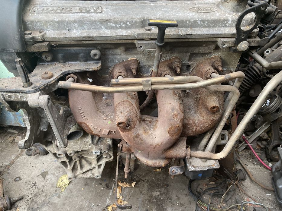 Мотор двигатель Ford Mondeo Mk1 1.8 бензин 127 тыс. Км