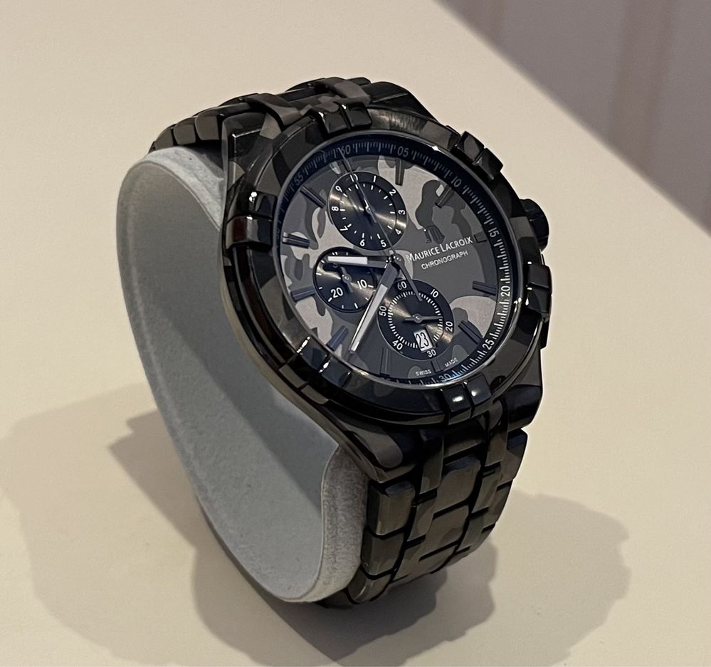 Maurice Lacroix / Aikon Chronograph Camouflage 44 mm / Limited Edition