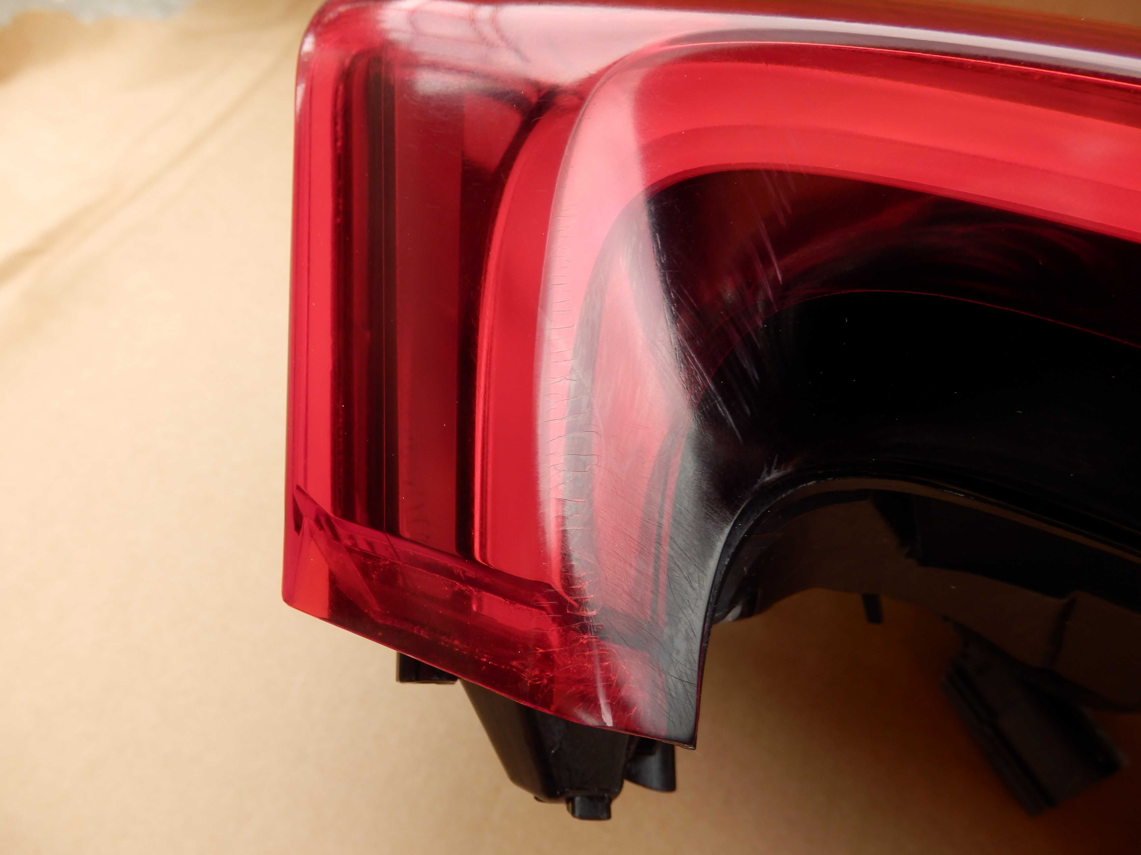 Volvo C40 Lampa Led Tylna Tył Lewa EU