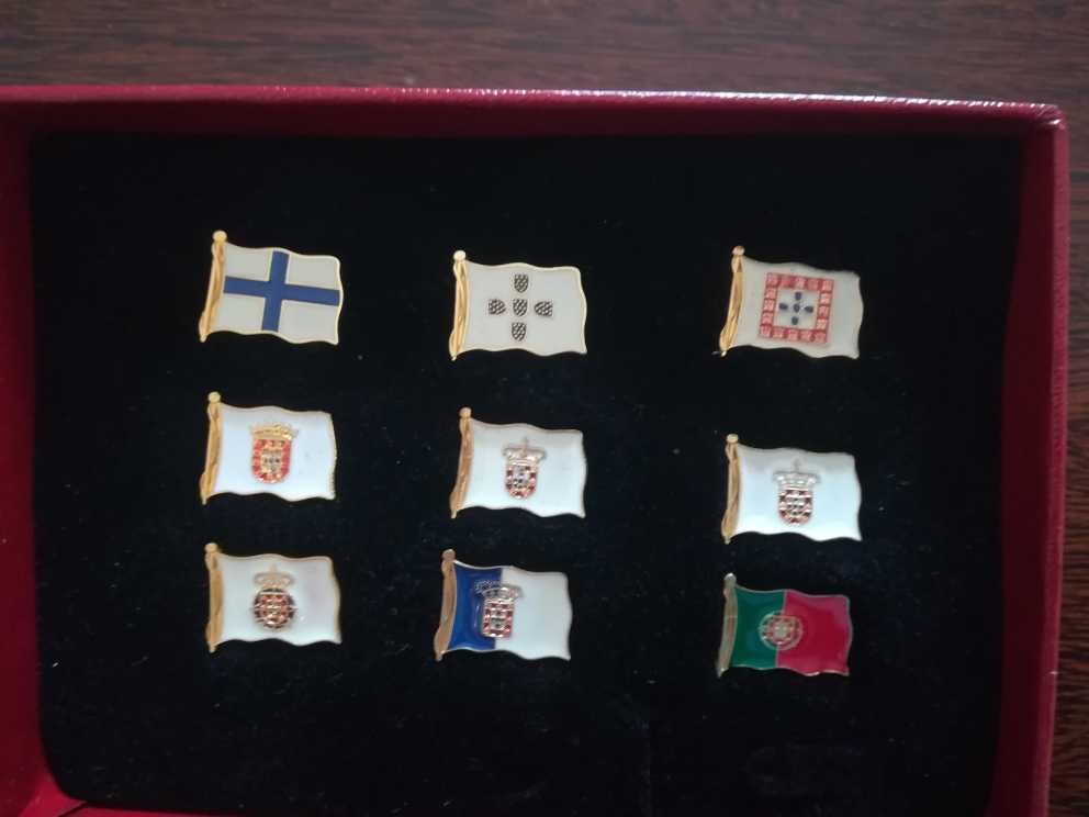 PINS - Coleção de Bandeiras de Portugal * NOVO