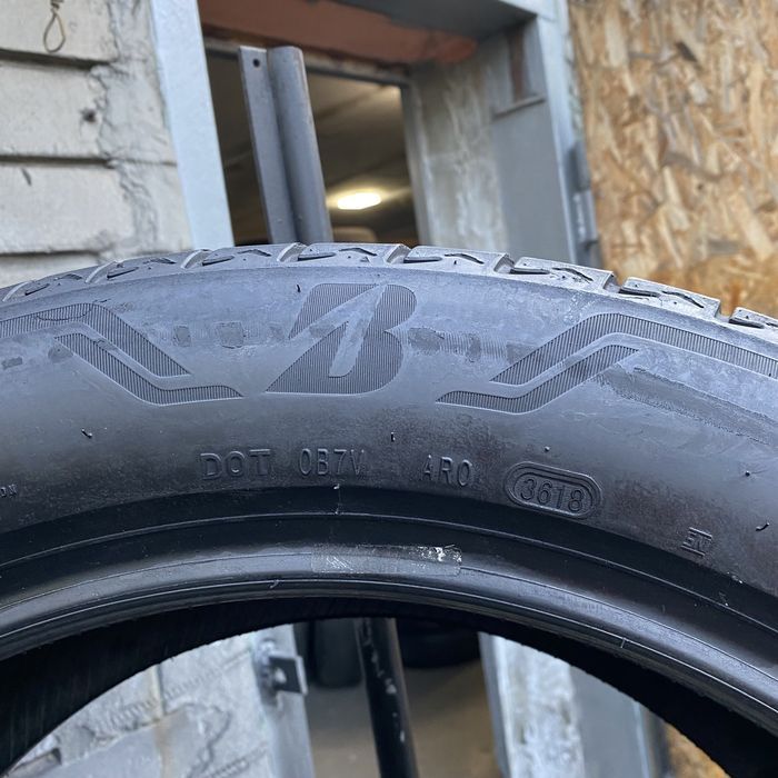 Літні шини пара 275/45 R20 Bridgestone Alenza 001 RFT