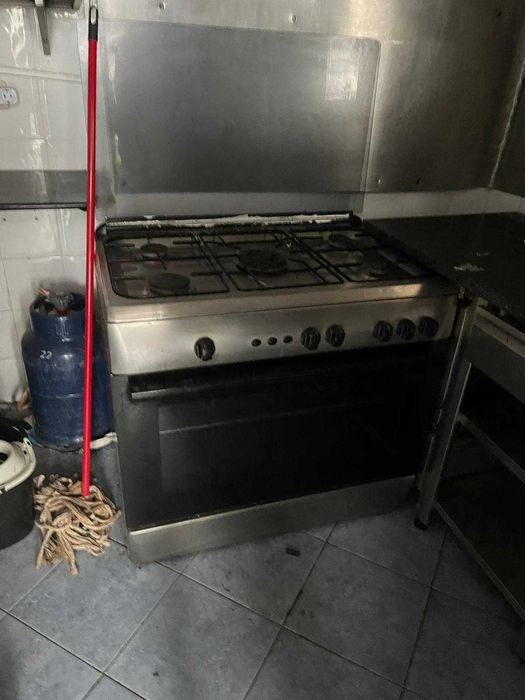 Fogão e Forno Industrial