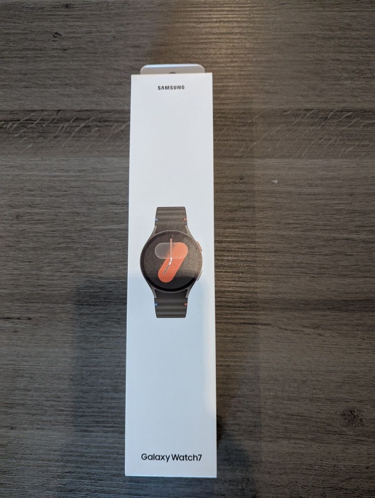 Samsung Galaxy S25 Ultra 1TB + Galaxy Watch 7 40mm