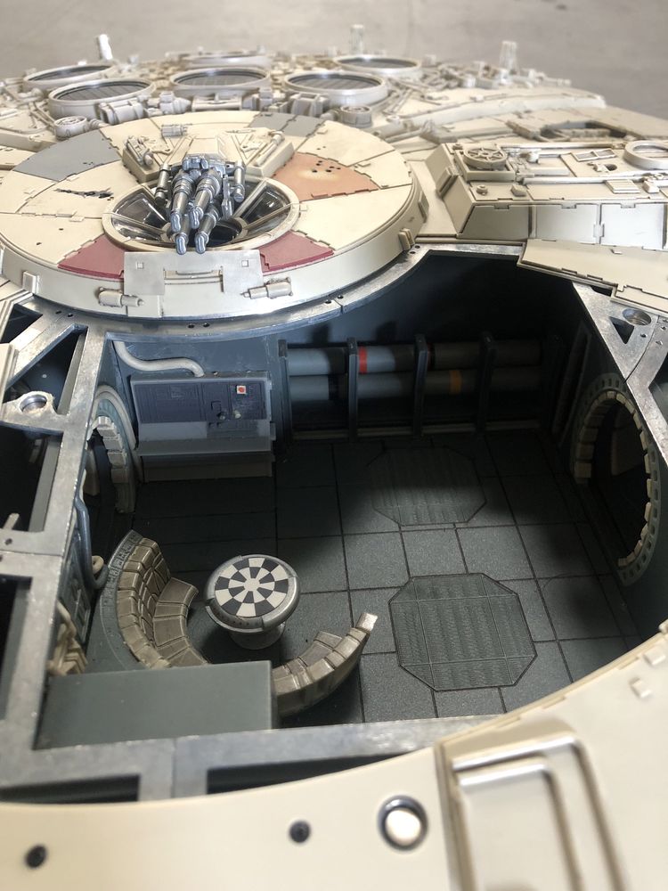 Millenium Falcon - StarWars