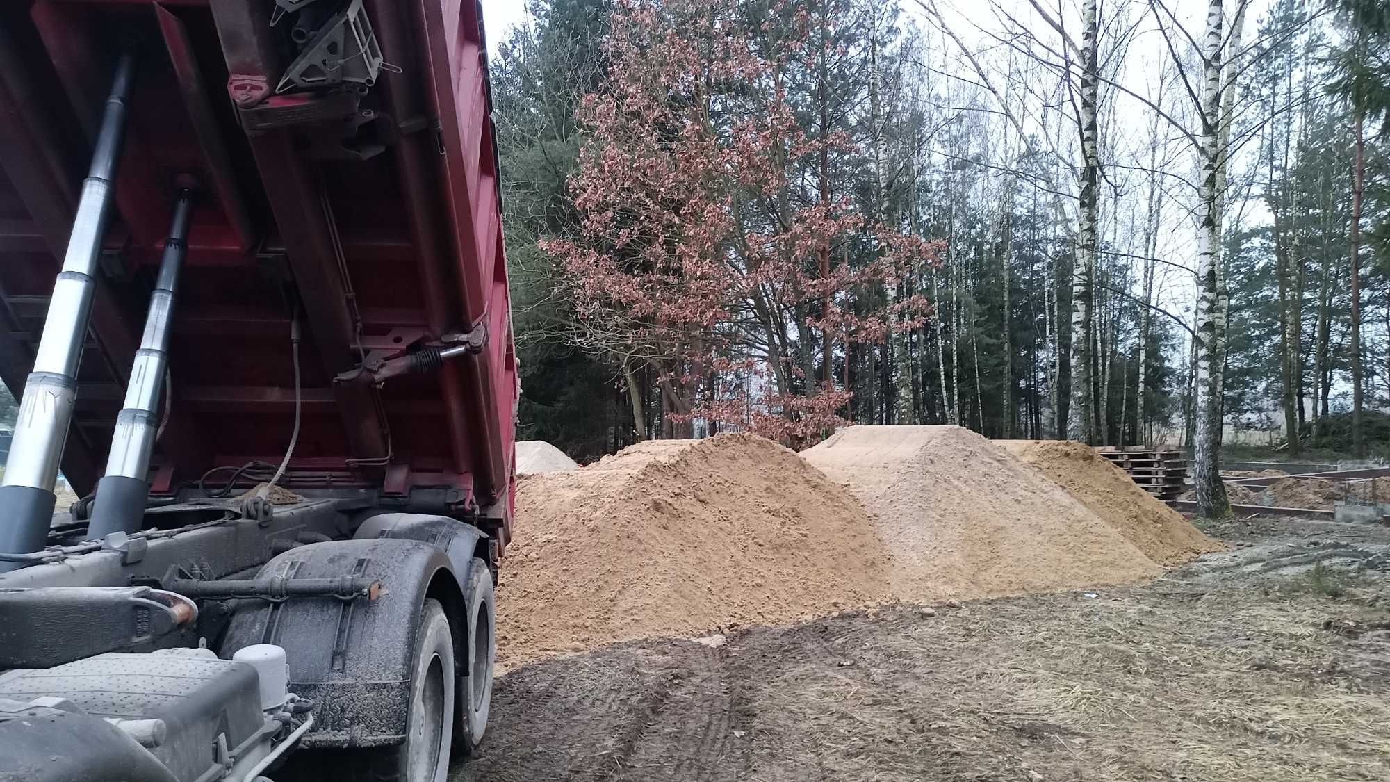 Piasek zasypowy do fundamentów pod kostkę