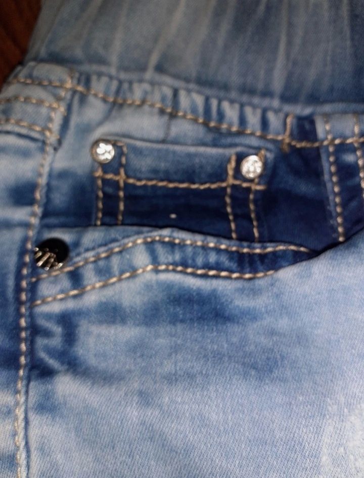 Spodnie jeans na dziewczynke