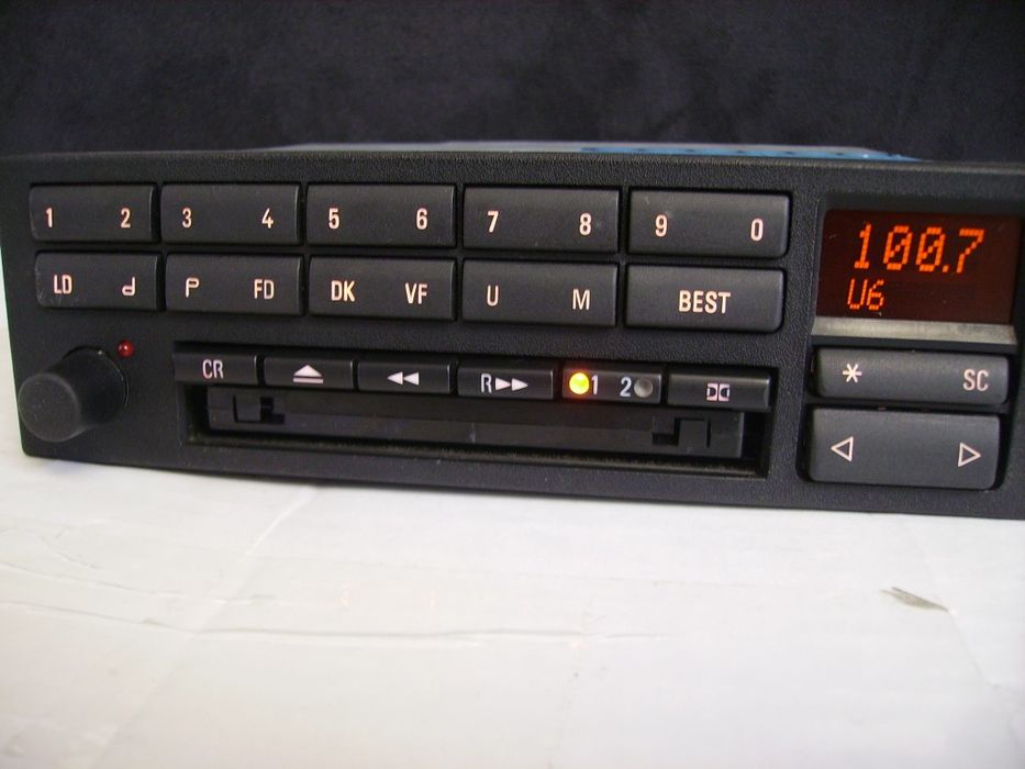radio BMW BAVARIA C BUSINESS Z1 Z2 E24 E23 E31 E30 E26 Becker 0774