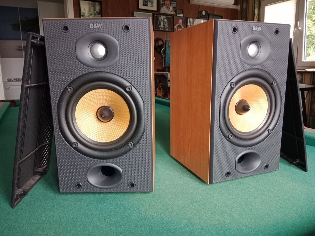 B&W  Bowers & Wilkins DM601 podstawkowe monitory