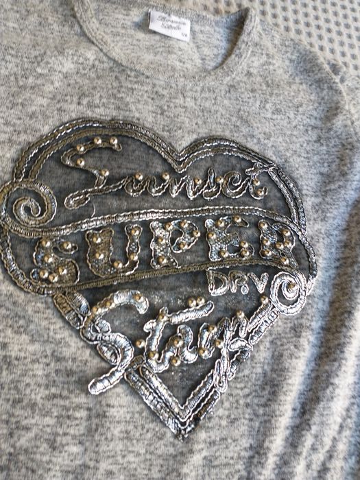 Milusi sweterek, bluzeczka firmy Brezze Girls 134 cm