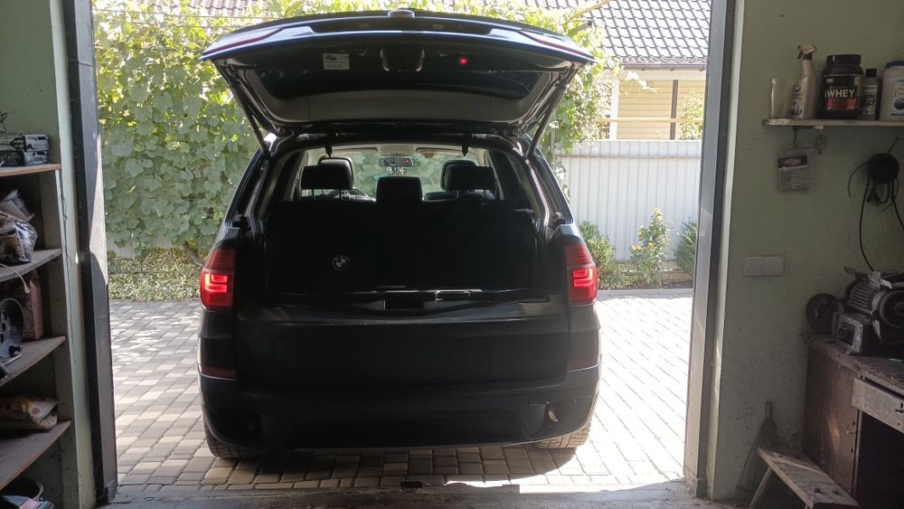 БМВ х5 е70 35д бітурбо