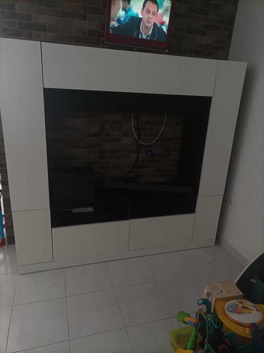 Móvel / Estante de Sala