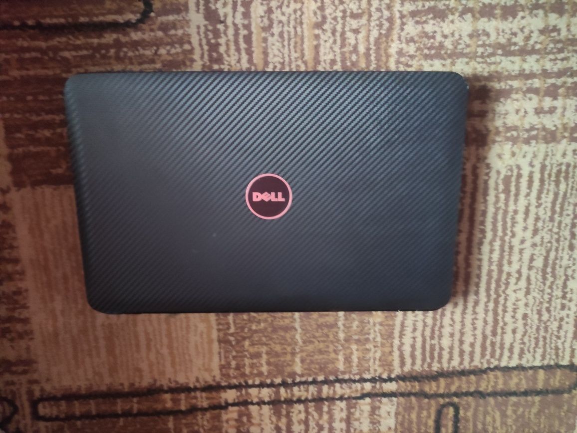 Laptop DELL 15,4 matryca czytaj opis