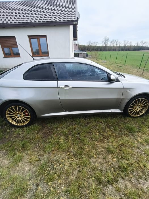 Alfa Romeo GT 1.9