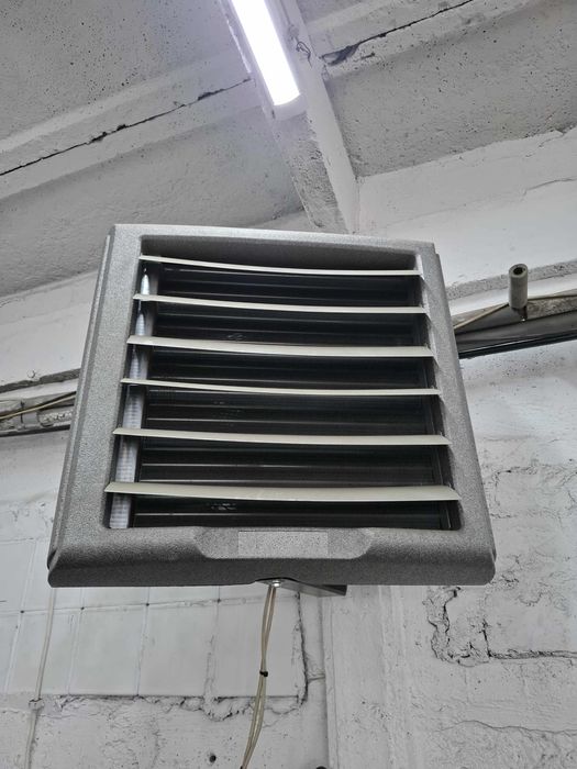 Nagrzewnica wodna NeoAir EVO42 42 kW + termostat – mało używana