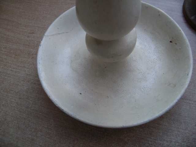 Starocie z PRL - Drewno = Zestaw 2 świeczniki z czasów PRL 16cm i 17cm
