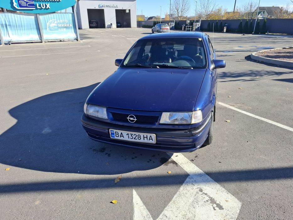 Opel Vectra A 1995 рік 1.6L