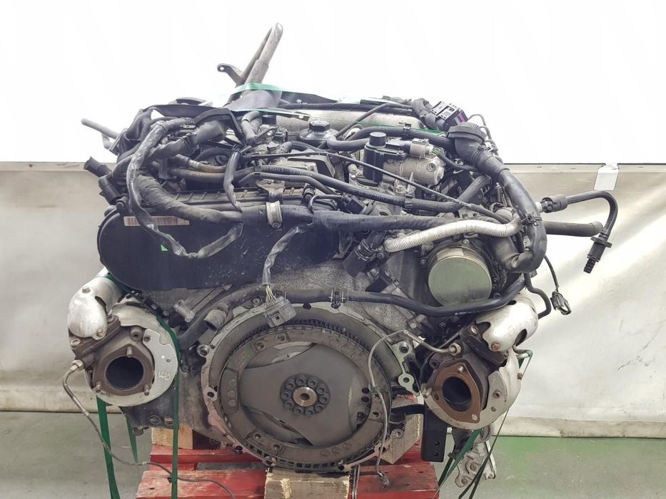 MOTOR COMPLETO AUDI Q7 4L REF. 057100031D