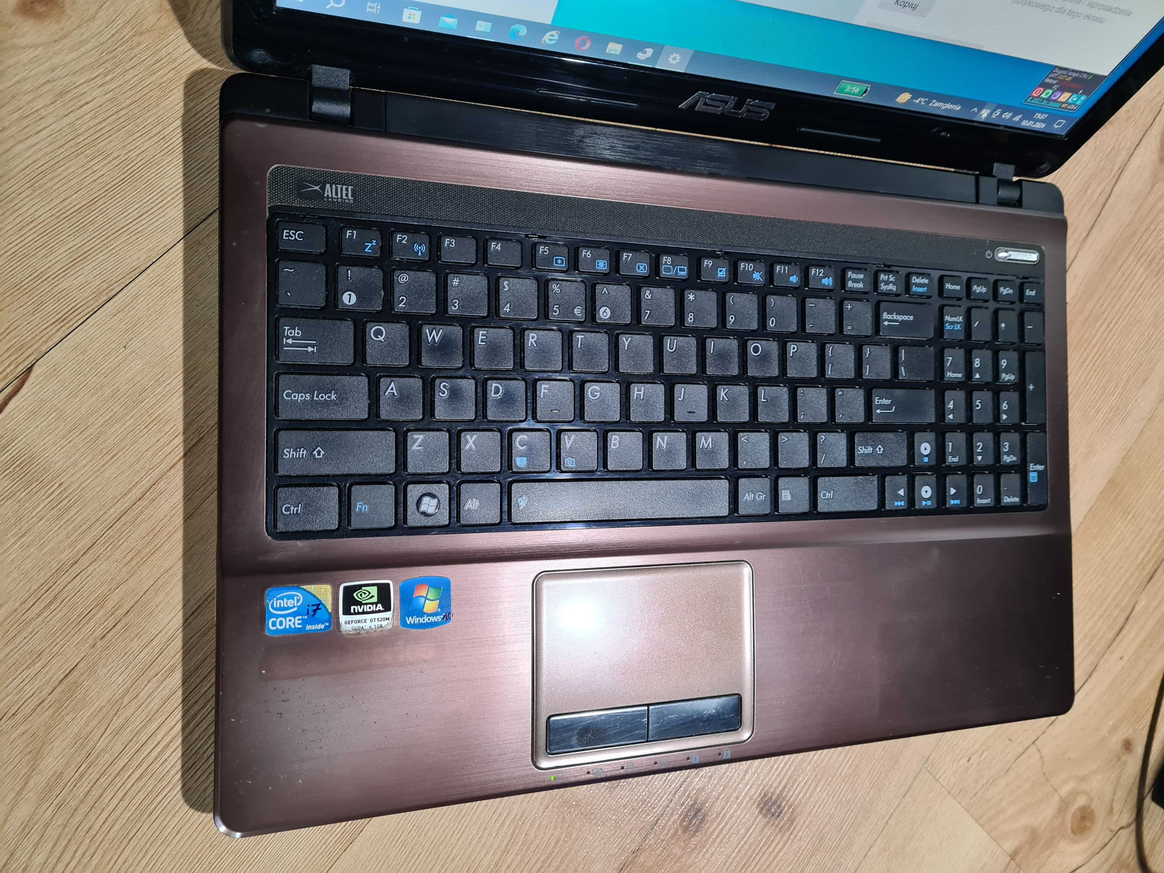 Laptop Asus x53s 15,6 cala  Intel Core i3 ram 8 GB  ssd 256 GB