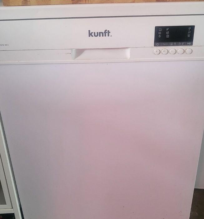 Máquina Lavar Loiça e Frigorífico