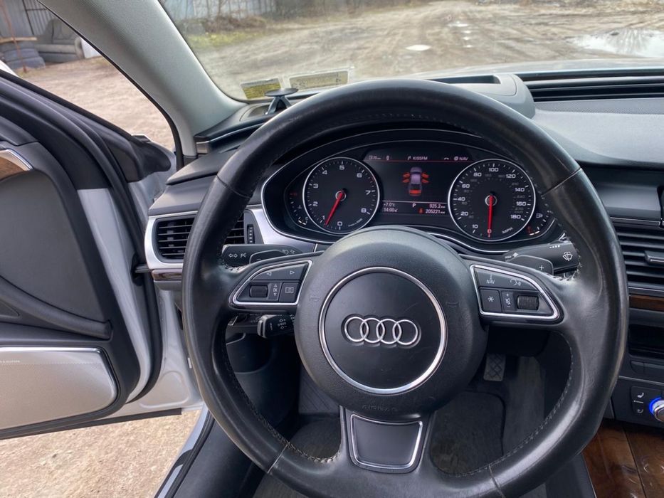 Кермо шкіряне руль АудіА6с7 Audi A6c7