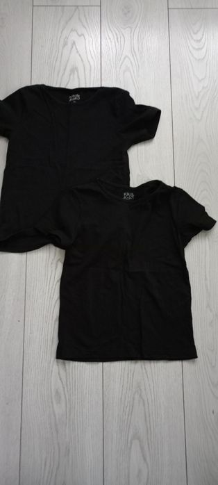 Czarne koszulki 122