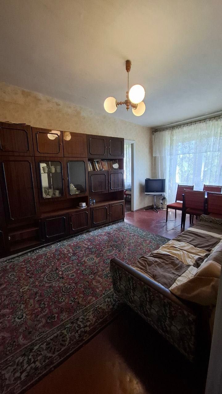 Продаж 3-х кімнатної квартири в Чернігові