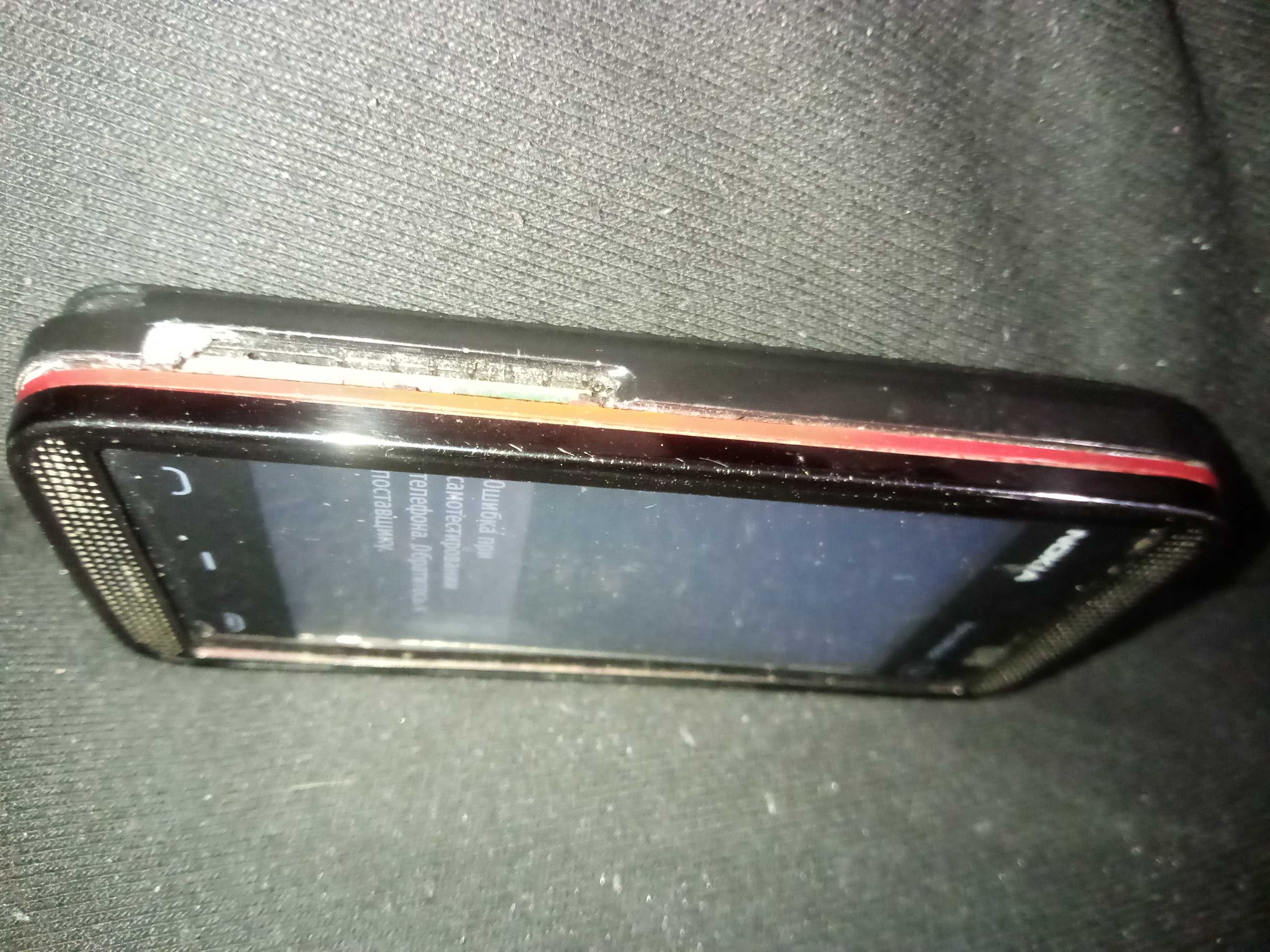 Nokia 5530 XpressMusic мультимедійний смартфон з сенсорним екраном