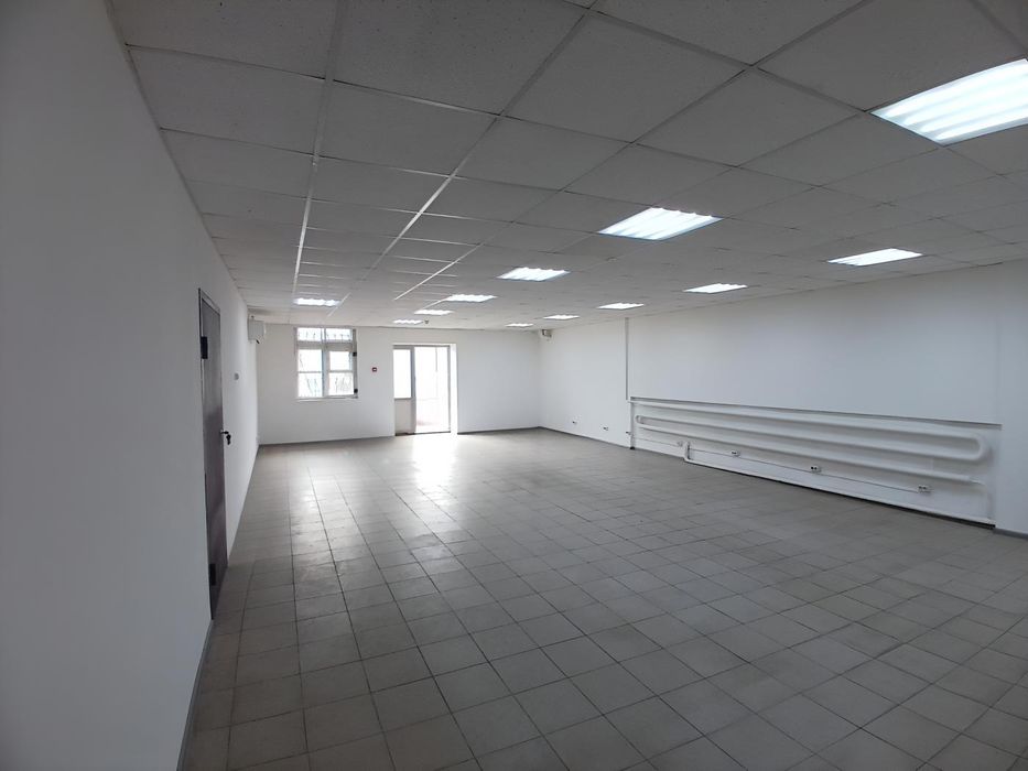 Аренда помещения: офис - магазин 77м2, до метро 5 минут