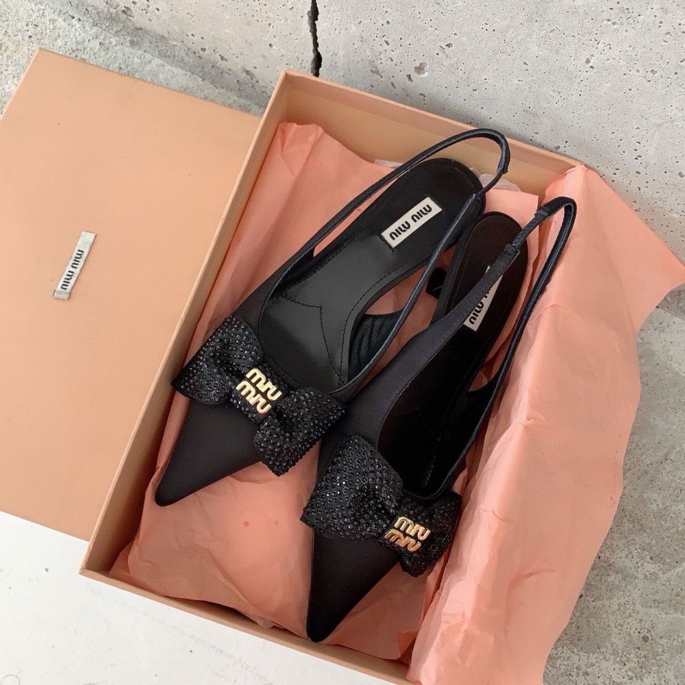 Sapato Miu miu senhora