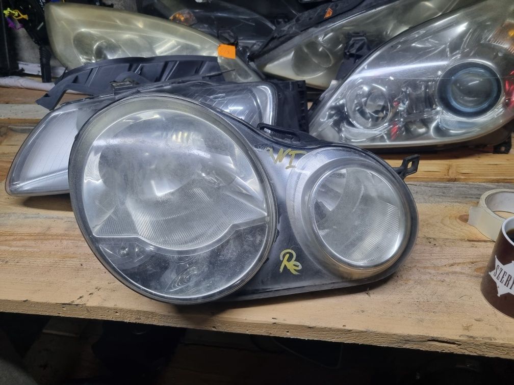 Lampa polo 9 N prawy przod