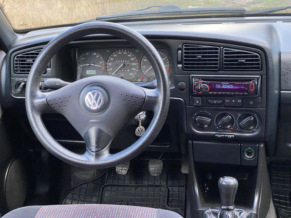 Volkswagen Passat B4 універсал газ гбо оригінал фольксваген пассат