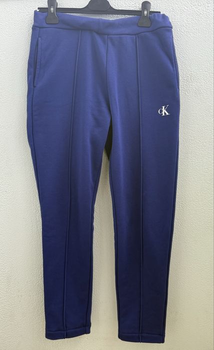 Костюм Calvin Klein Jeans розмір s