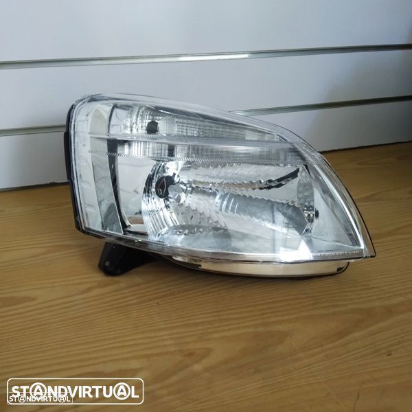 Farol Berlingo Partner modelo: 2003 até 2008 novo