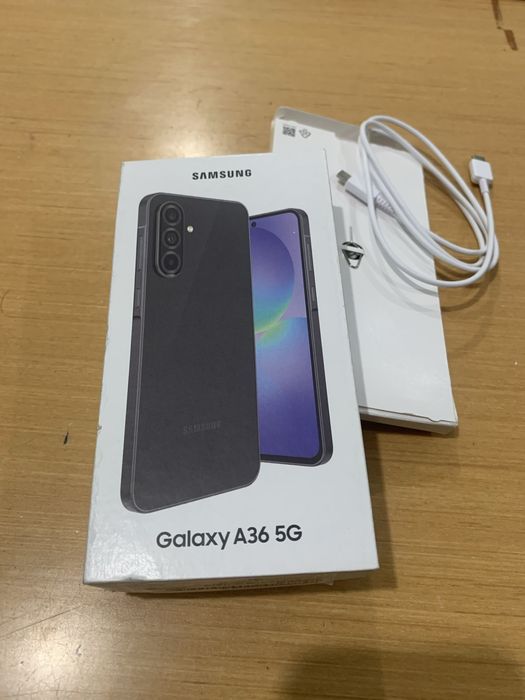 Samsung a36 8/256.