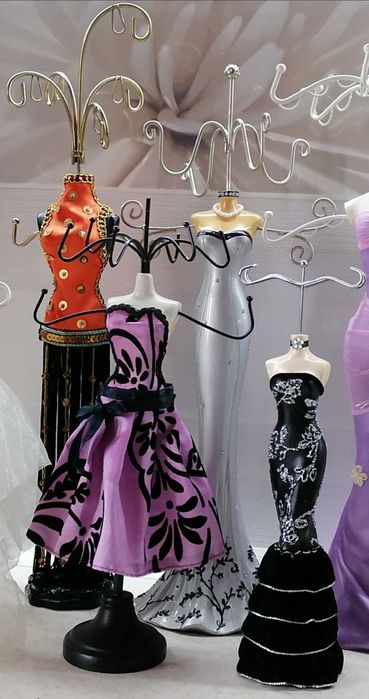 Підставка для біжутерії, статуетка, подставка для украшений, статуэтка