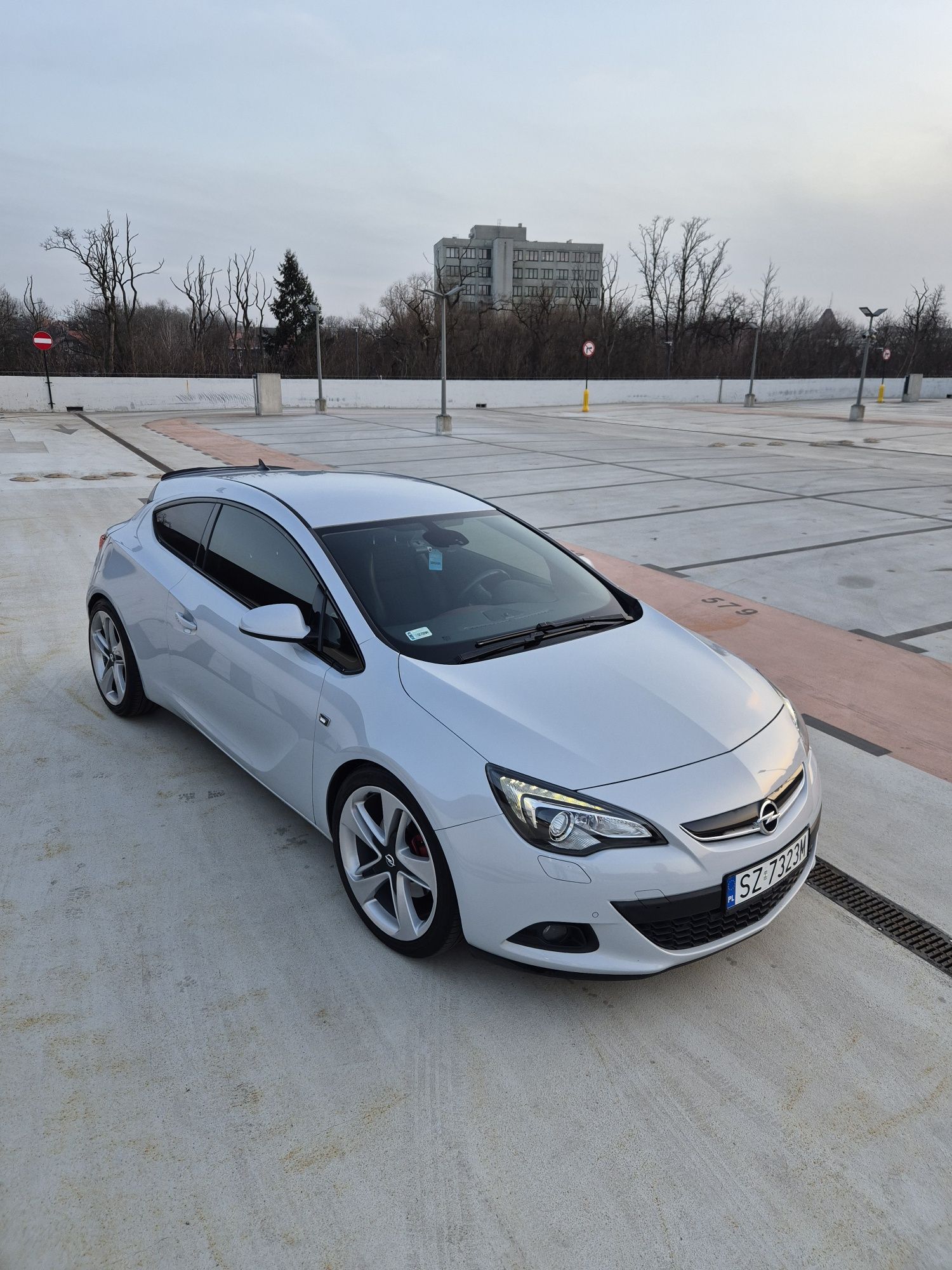 Opel Astra J GTC 2.0 CDTI 201km 458nm Doinwestowana, Ładna