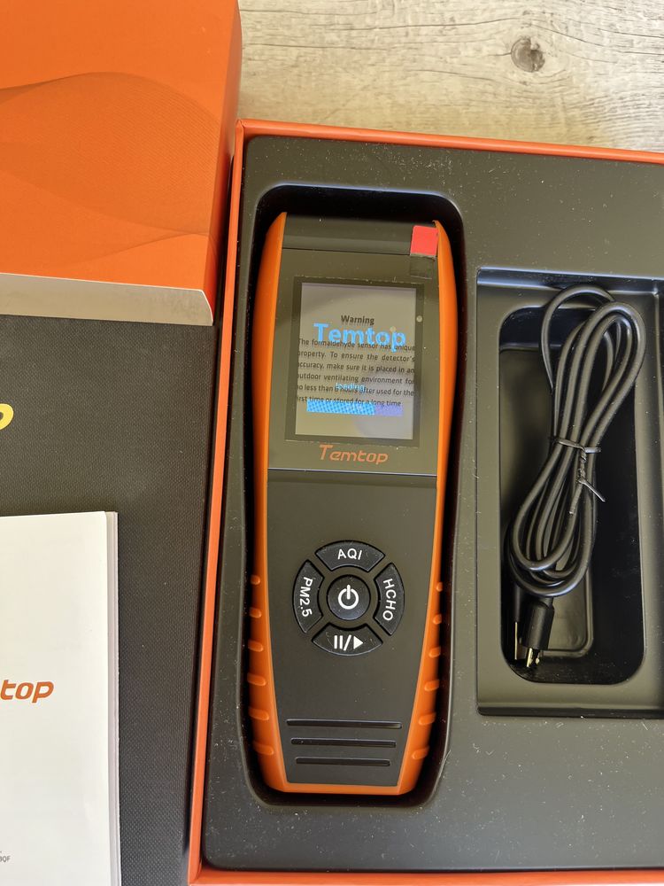 Tamtop LKC-1000S+ , монітор якості повітря