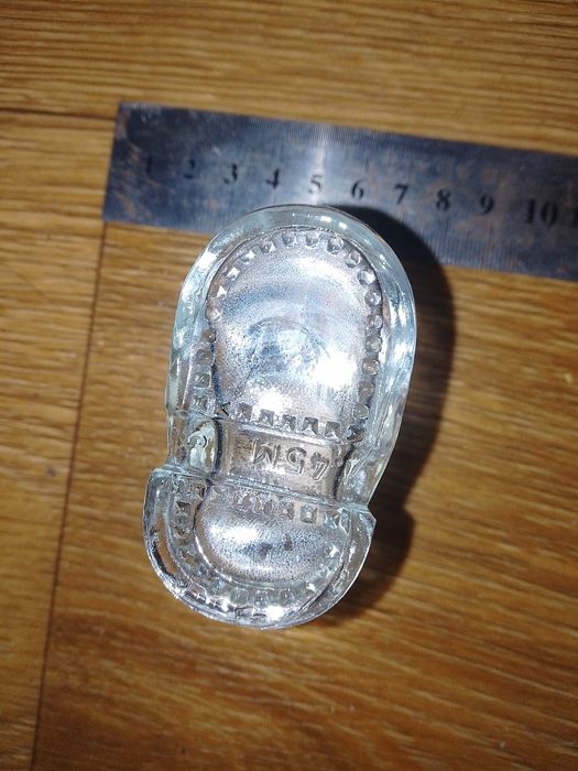 Стеклянный сапожок.