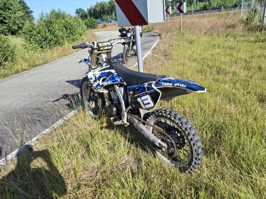 Yamaha yzf250.  2010r