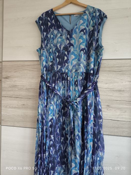 Super sukienka Qiosque R.46