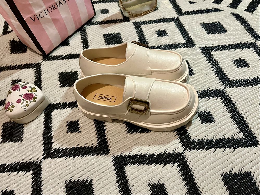 Wygodne miekkie piankowe eleganckie buty mokasyny Mary Jane rozmiar36