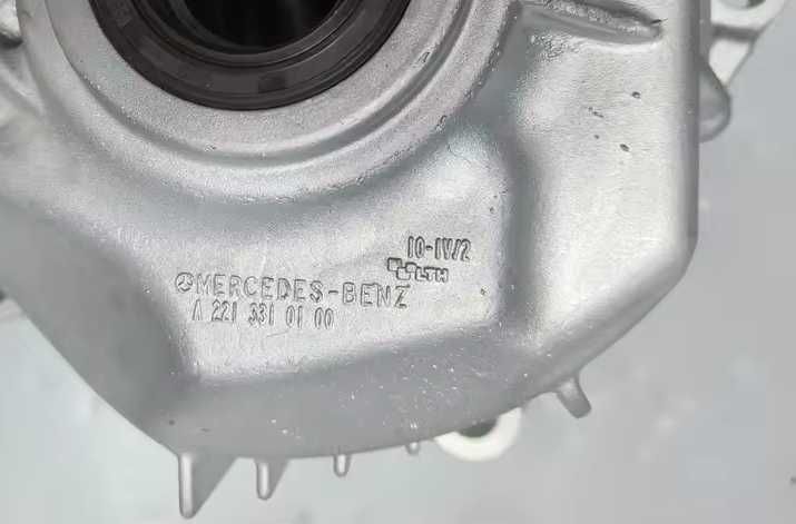 Mercedes Benz 4 matic Reduror diferencial frente 18r